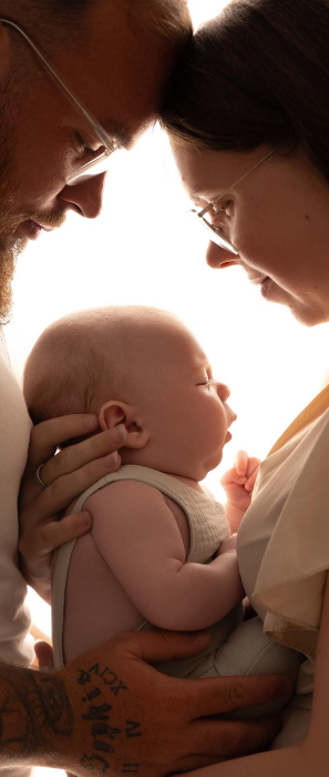 Photographe Portrait de famille avec Bébé St Julien en Genevois - Haute-Savoie - 74