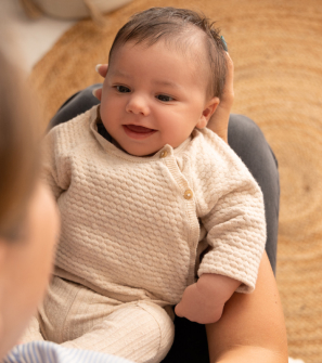 Séance photos de Bébé après la naissance St Julien en Genevois - Haute-Savoie - 74